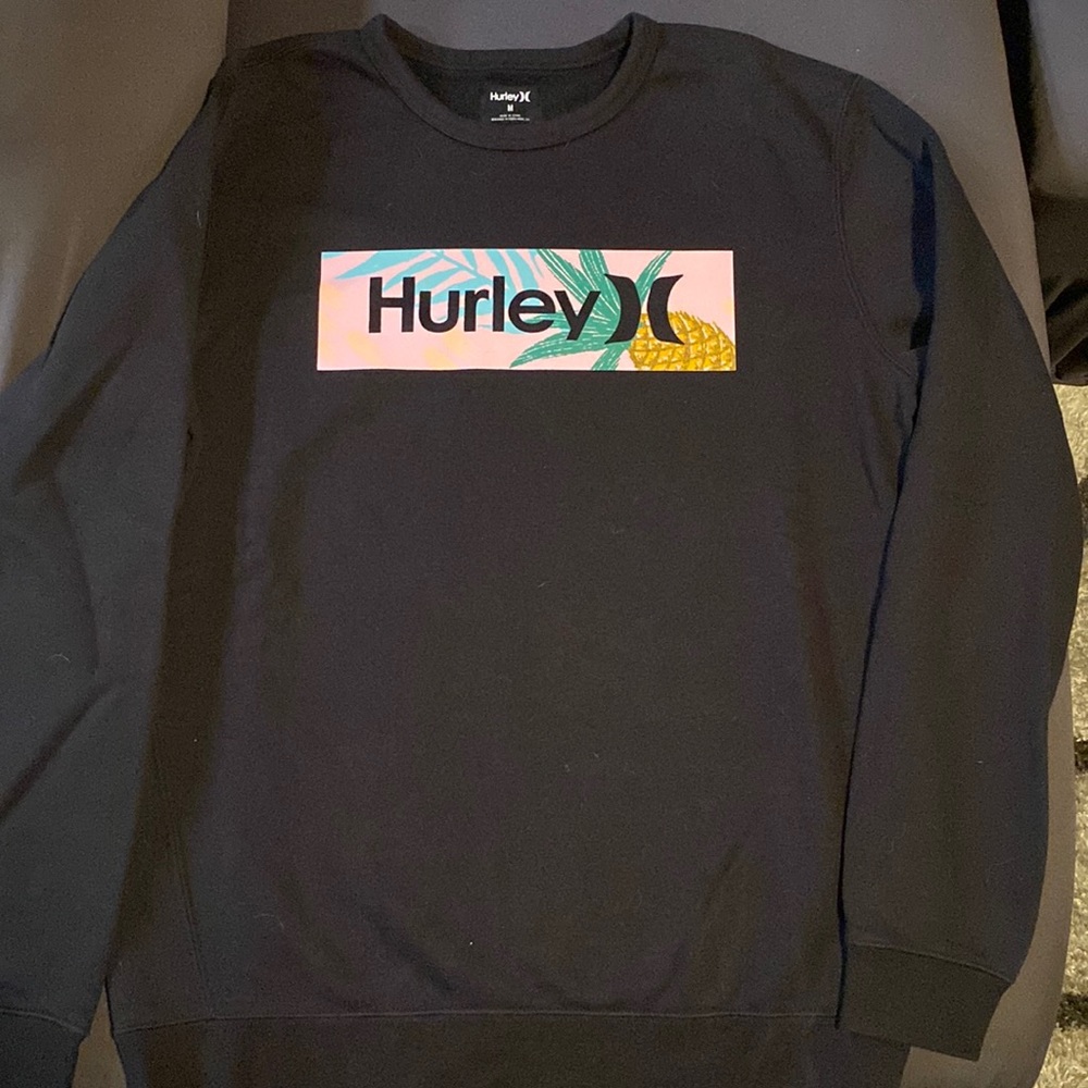 Hurley Long sleeve sweater size Medium